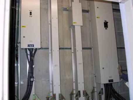 LAN�H��,�d�C�H��,�ʐM�H��,19�C���`���b�N�ݒu��ϐk�H��