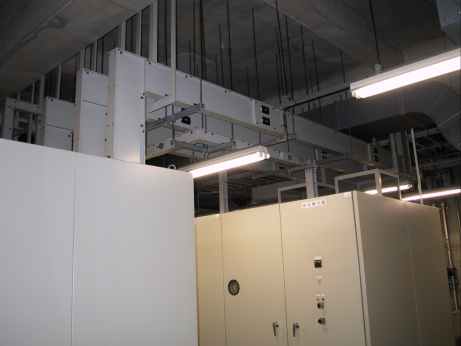 LAN�H��,�d�C�H��,�ʐM�H��,19�C���`���b�N�ݒu��ϐk�H��