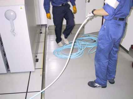 LAN�H��,�d�C�H��,�ʐM�H��,19�C���`���b�N�ݒu��ϐk�H��